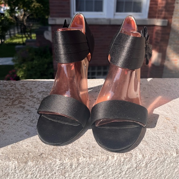 Nina Black Satin Heels with bow - Picture 2 of 11